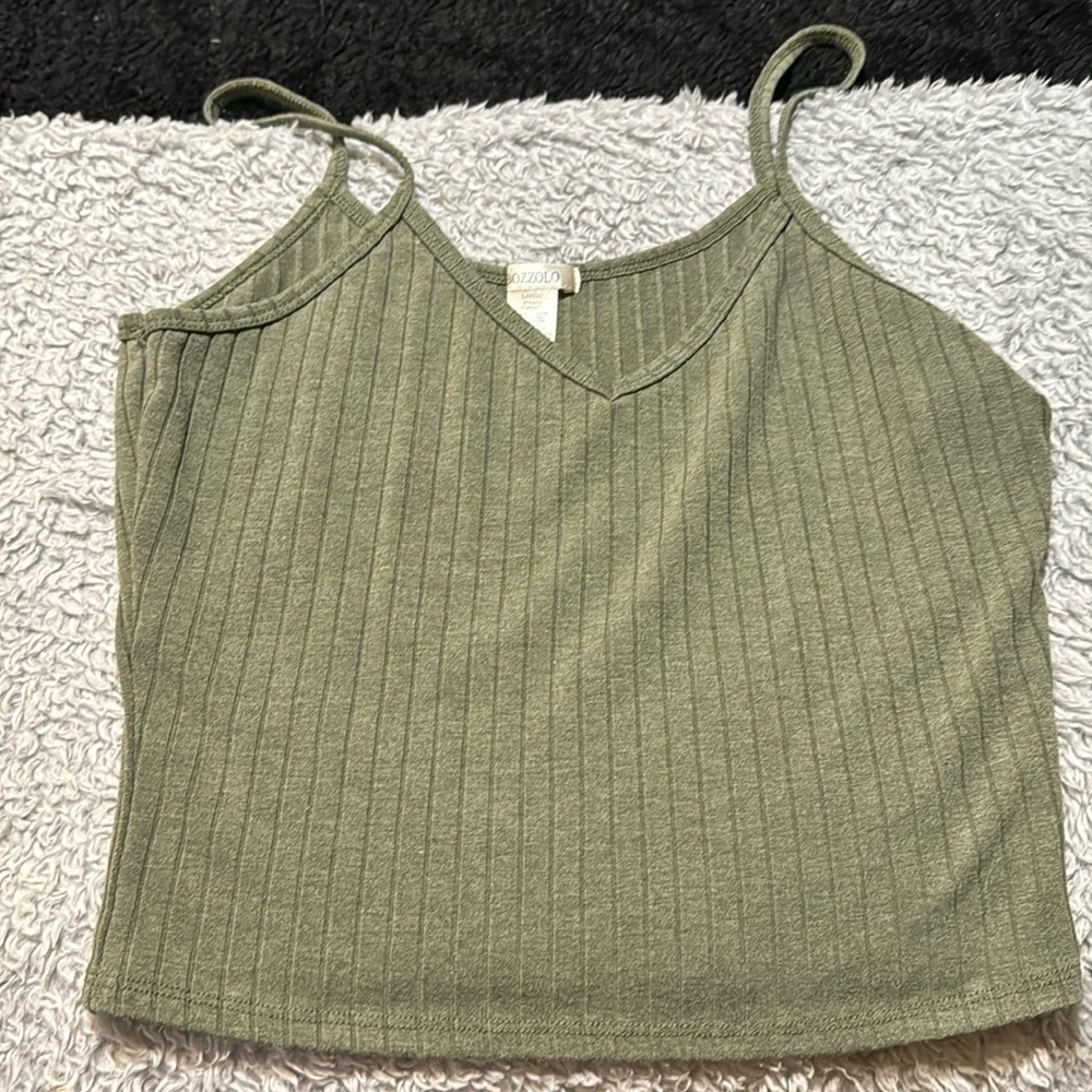 Cropped tank
